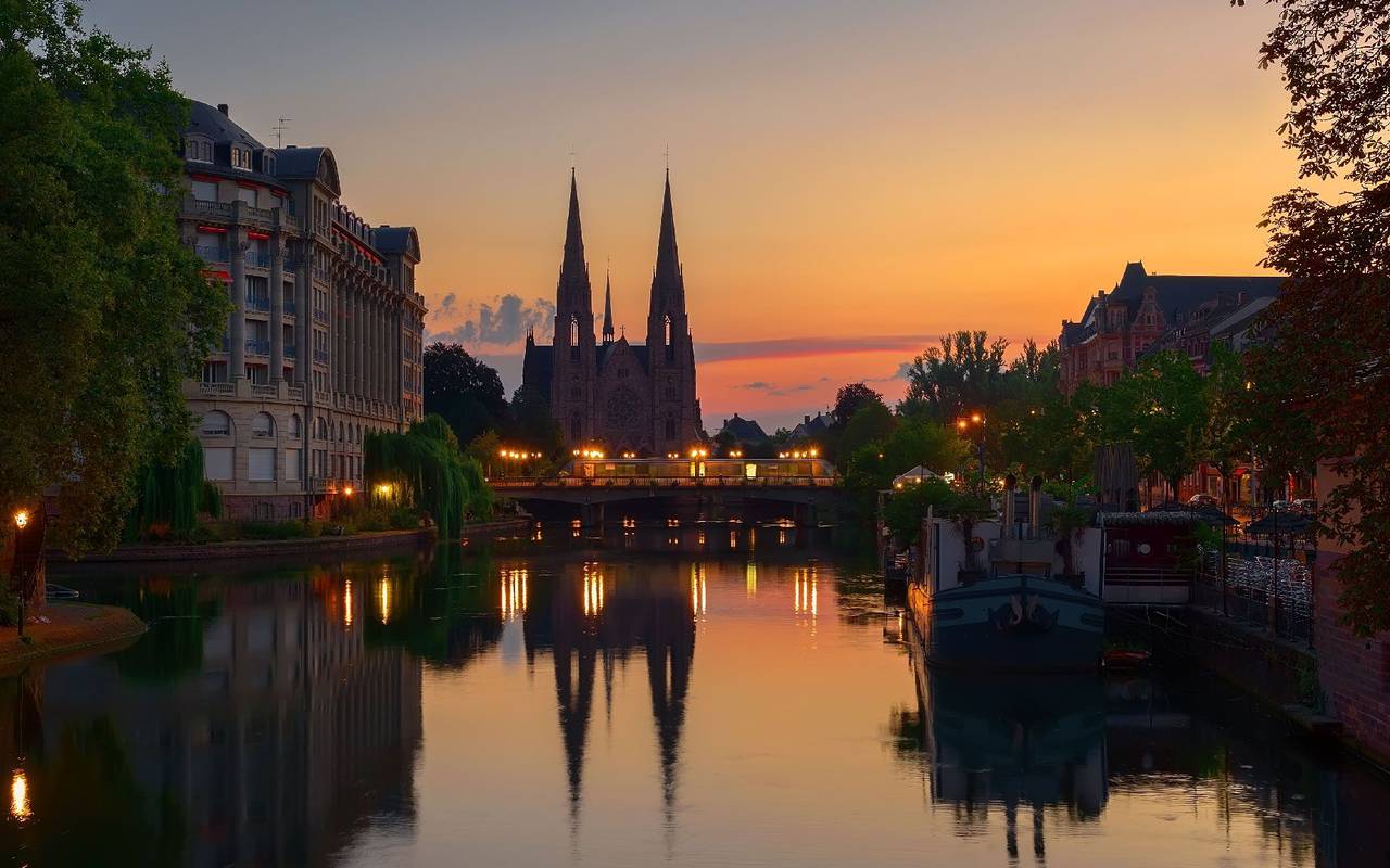Strasbourg Cathedral accommodation alsace